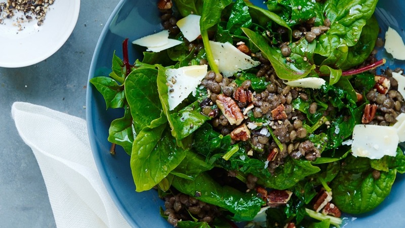 طريقة عمل سلطة العدس والسبانخ 2021 - Spinach lentil salad